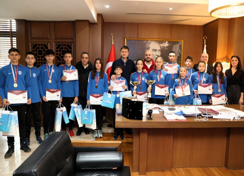 Çerkezköy Metin Seçkin Ortaokul’u Tarih Yazıyor